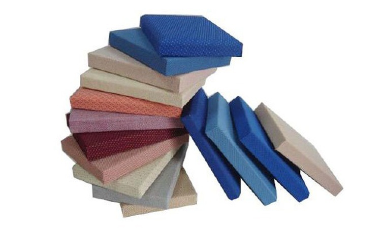 電影院可以安裝哪種吸音板？